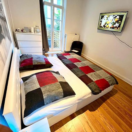 Doppelzimmer Mit Terrasse In Privatem Zuhause ลูเบค ภายนอก รูปภาพ