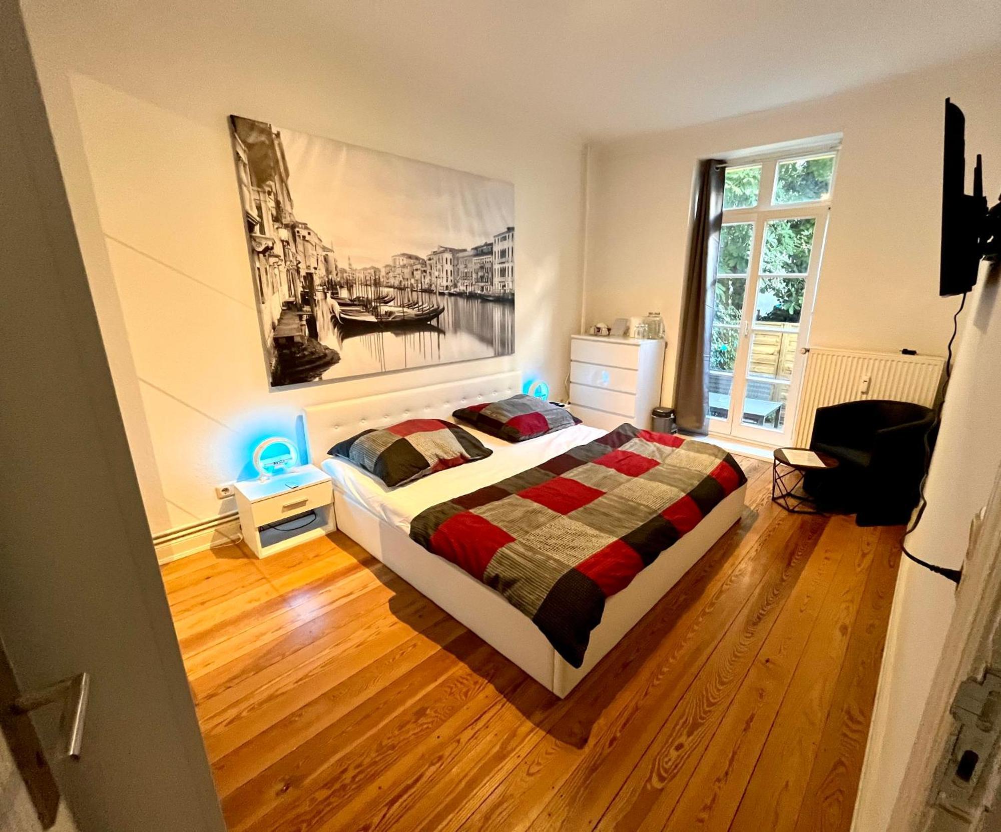 Doppelzimmer Mit Terrasse In Privatem Zuhause ลูเบค ภายนอก รูปภาพ